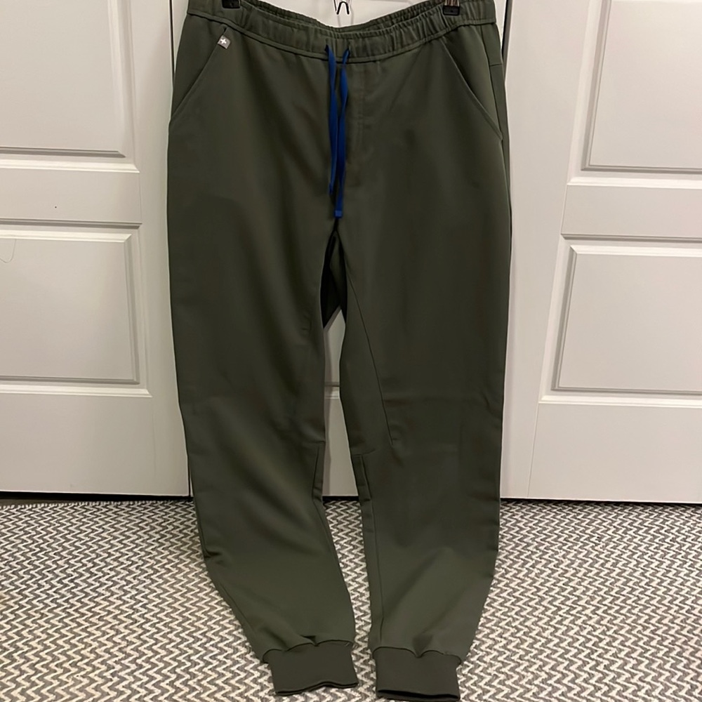 Large (TALL length) men’s ORIGINAL moss green tansen jogger